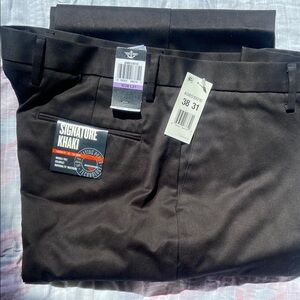 Dockers Signature Khaki Black Dress Pants Classic Fit D3 NWT 38x31